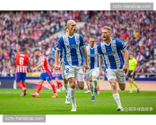 阿拉维斯公布对阵马略卡的赛前训练图,全员状态良好 阿拉维斯公布对阵马略卡的赛前训练图,全员状态良好